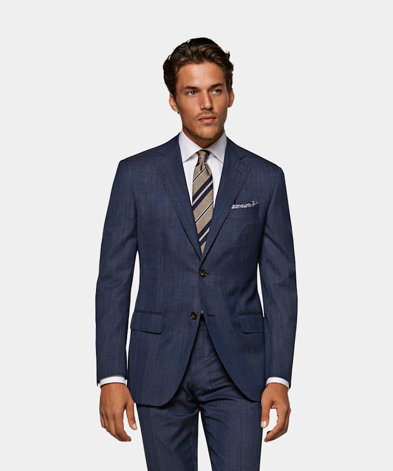 Klassische Anzuge Grosse Auswahl An Unterschiedlichen Schnitten Suitsupply Online Store