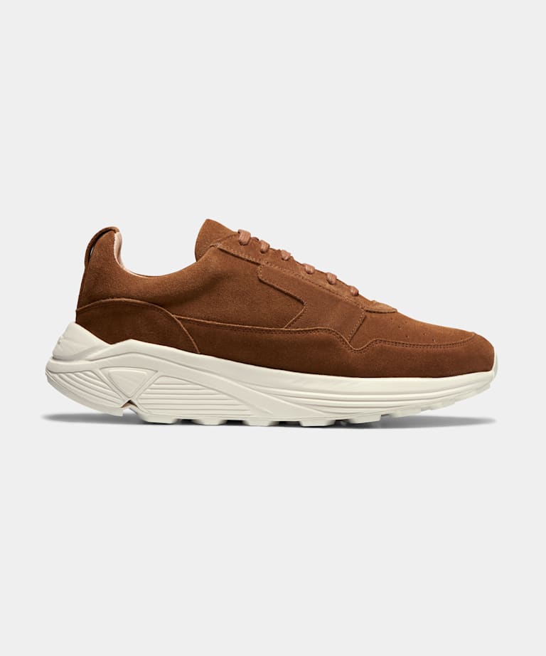 styling brown sneakers