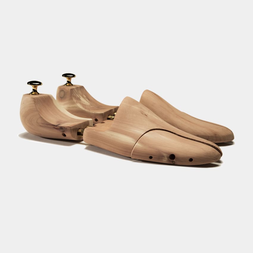 shoe trees