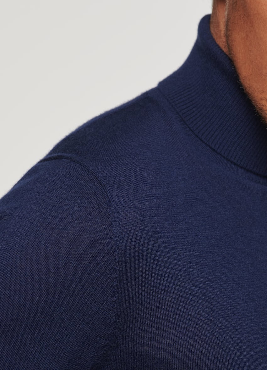 Blue Turtleneck | Pure Cashmere | Suitsupply Online Store