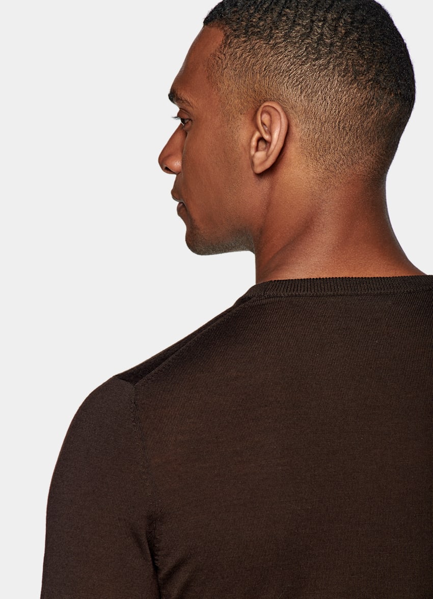 Dark Brown Crewneck | Pure Merino Wool | Suitsupply Online Store