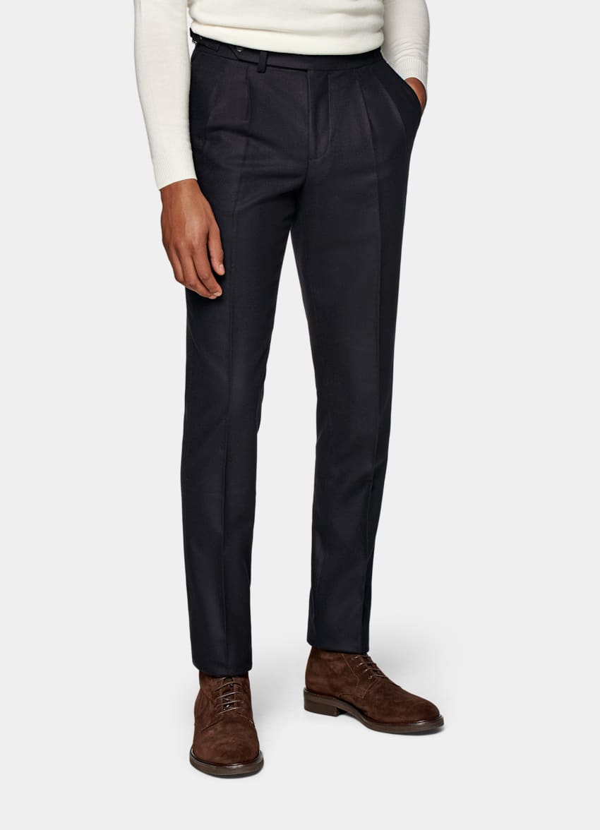 Navy Pleated Braddon Trousers | Circular Wool Flannel | Suitsupply ...