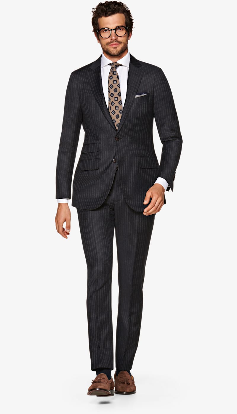 Suit_Dark_Grey_Stripe_Sienna_P5535I