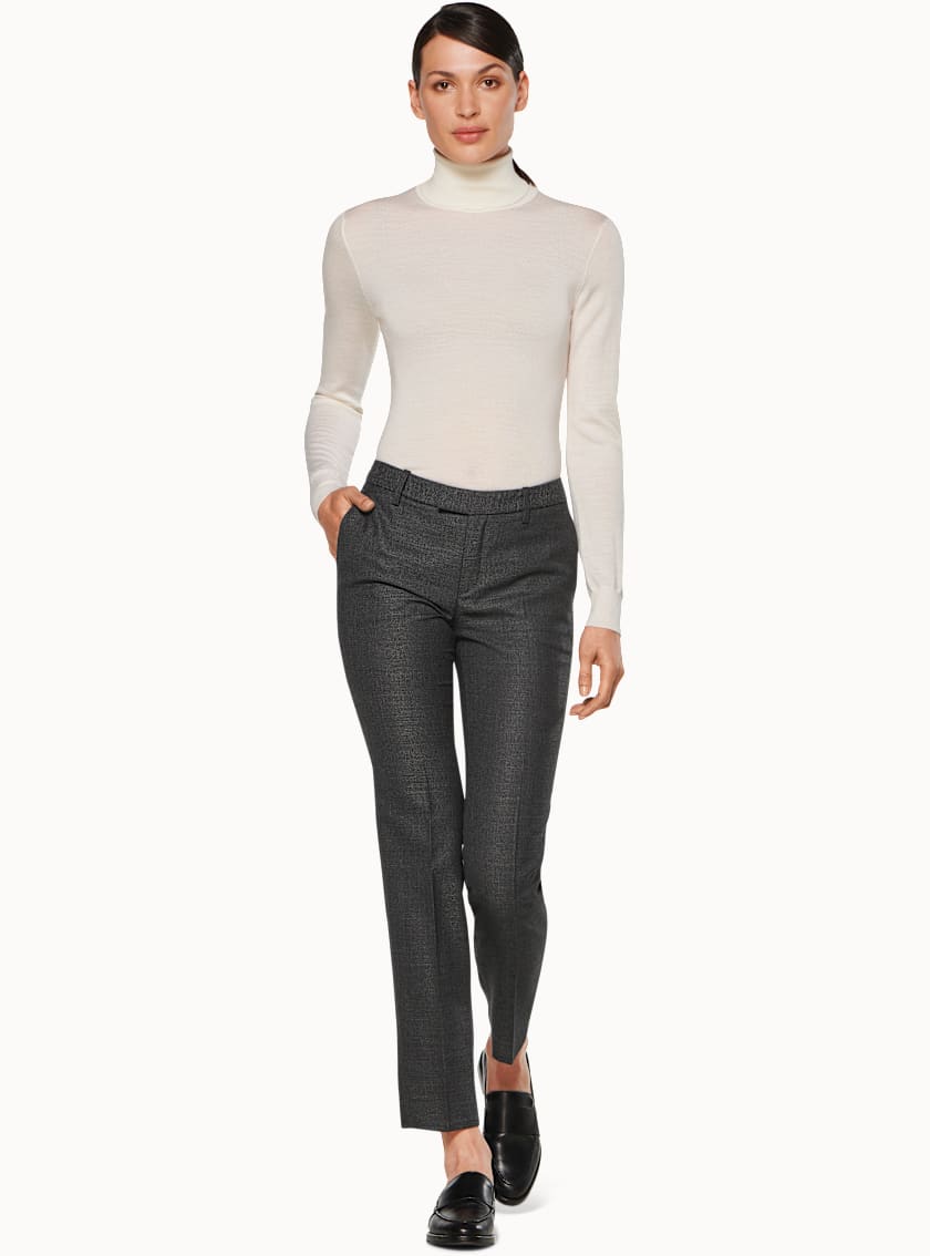 Hunter Off White Turtleneck