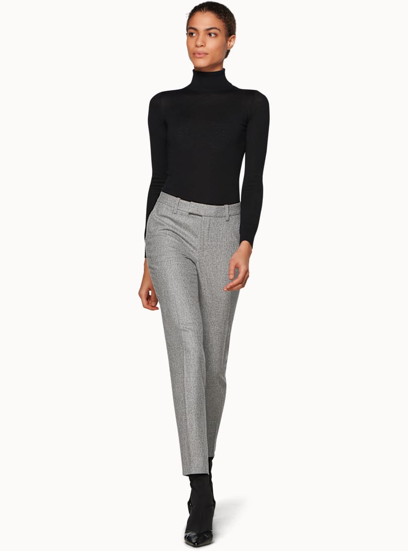 Hunter Black Turtleneck