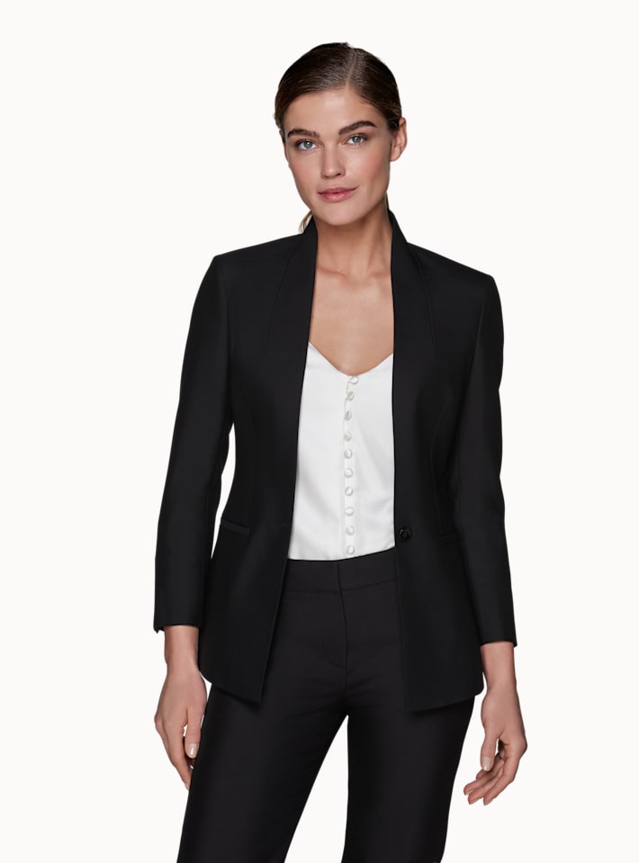 Mero Black Suit