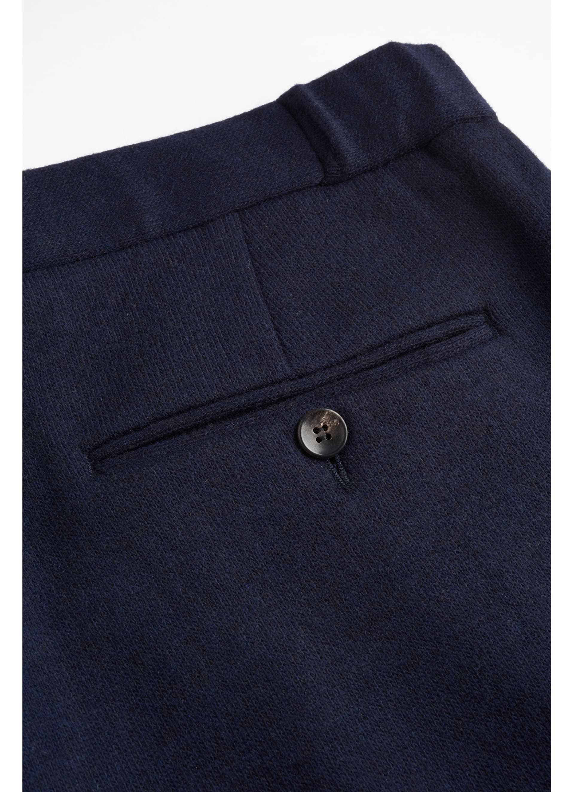 Navy Ames Pleat Trousers B5532i | Suitsupply Online Store